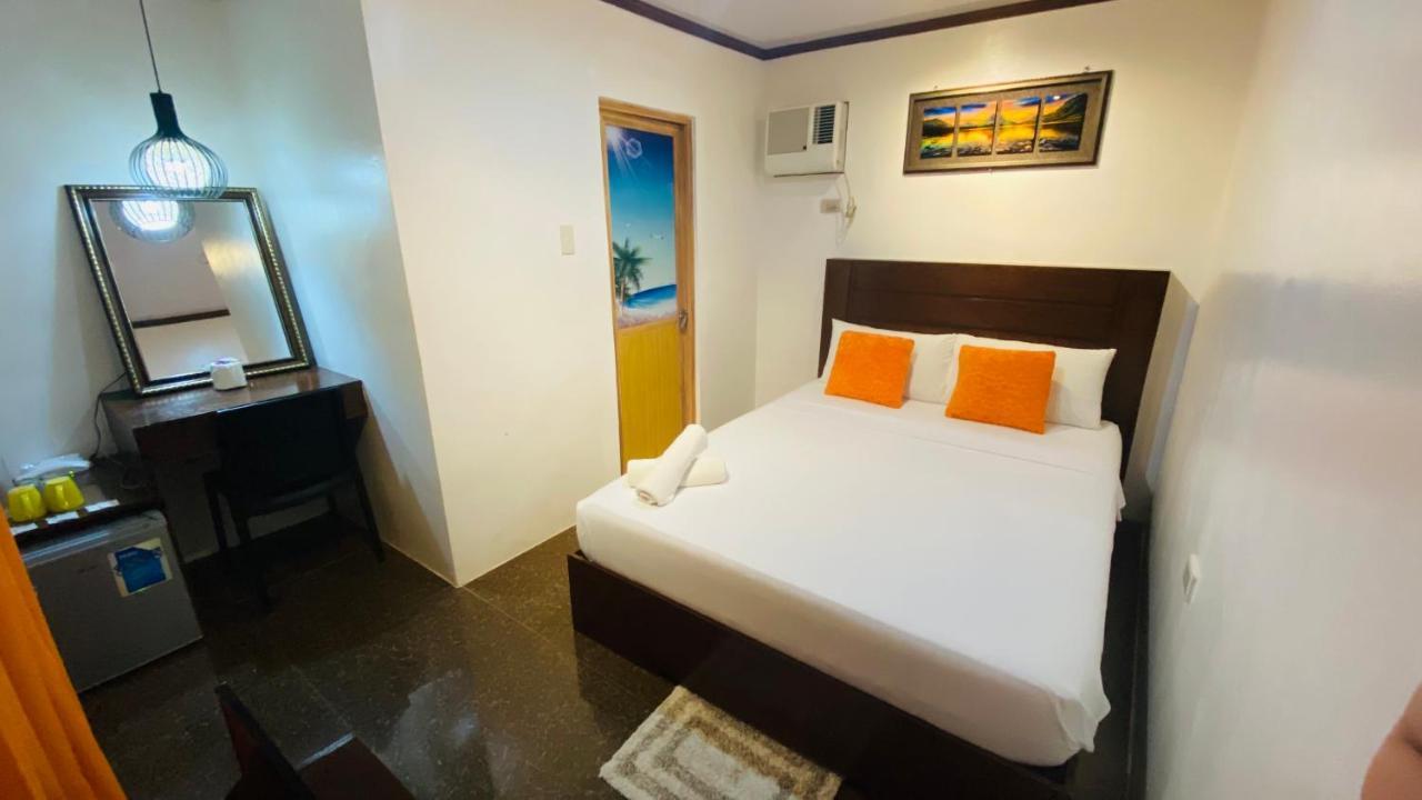 Vicente Aguirre Affittacamere Boracay Island