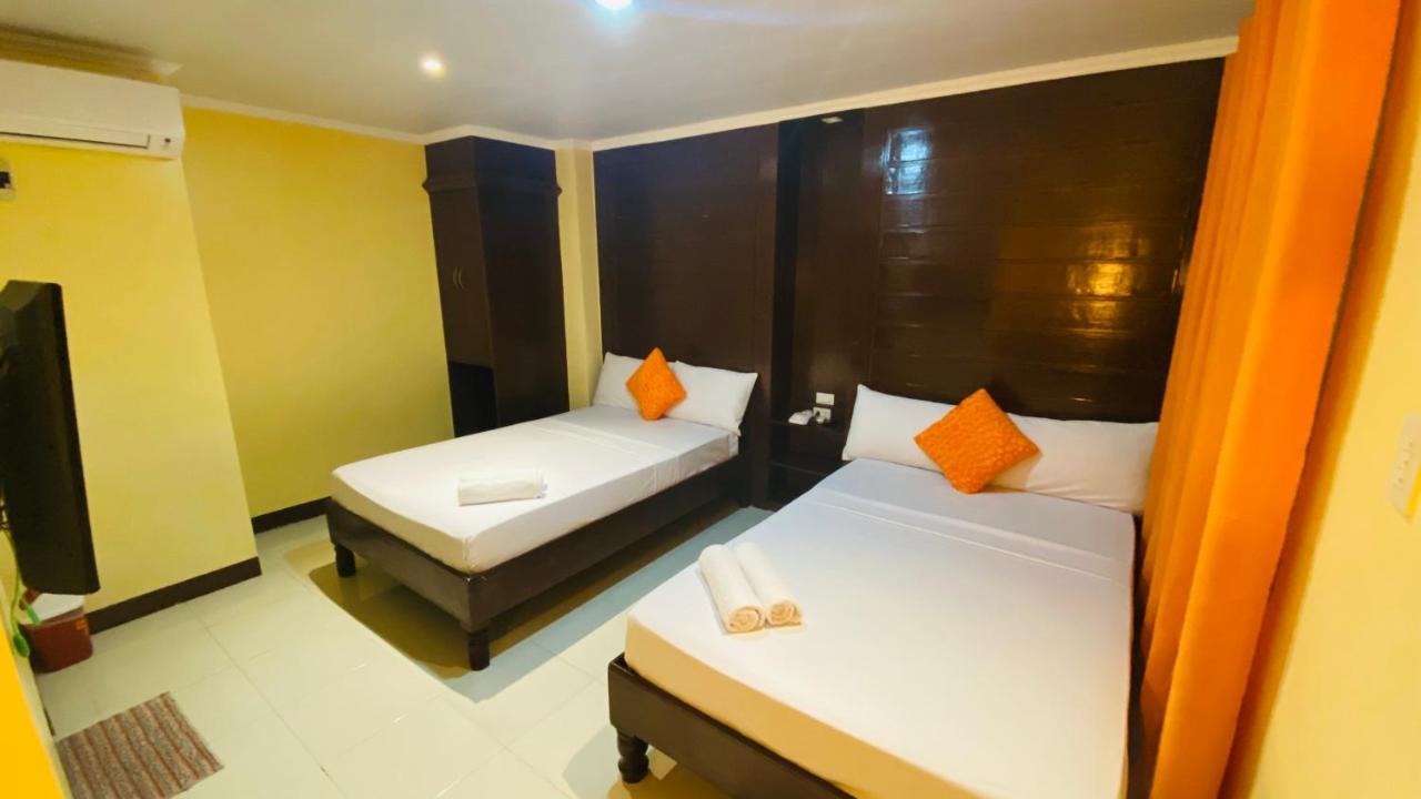 Vicente Aguirre Affittacamere Boracay Island